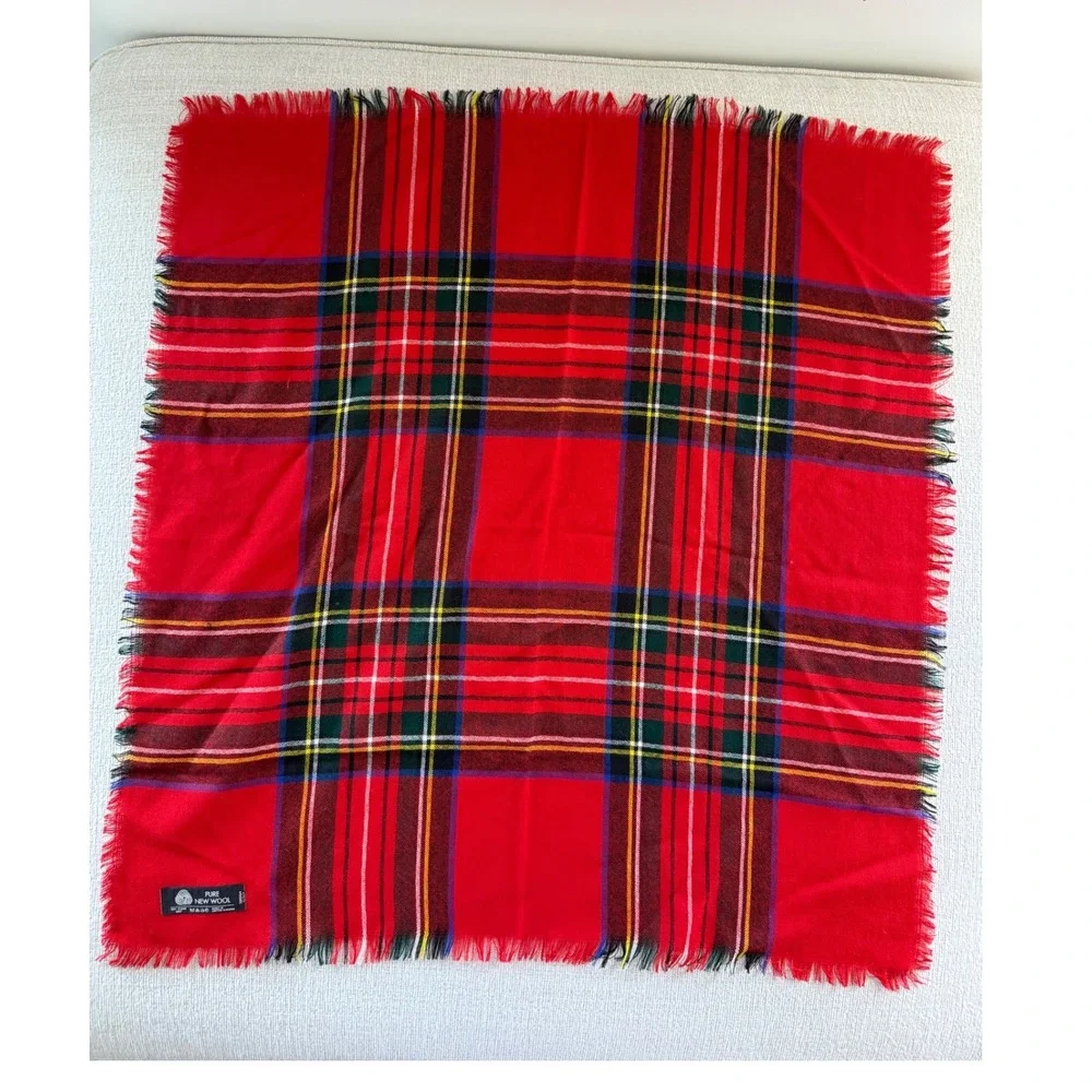 VTG Pure New Wool Red Plaid Tartan Square Scarf Fringe Made In United Kingdom